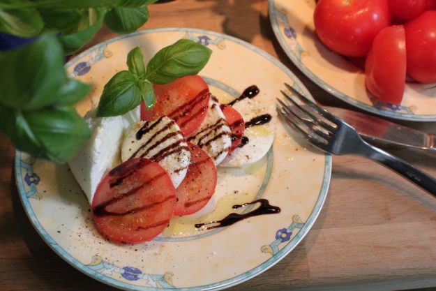 mozzarella-1926250_960_720